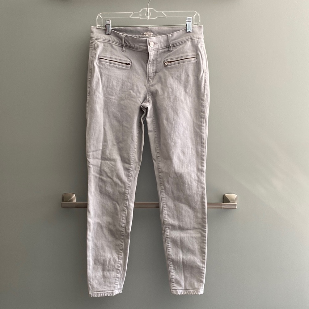 Loft Super Skinny Jeans Size 8 Light Gray